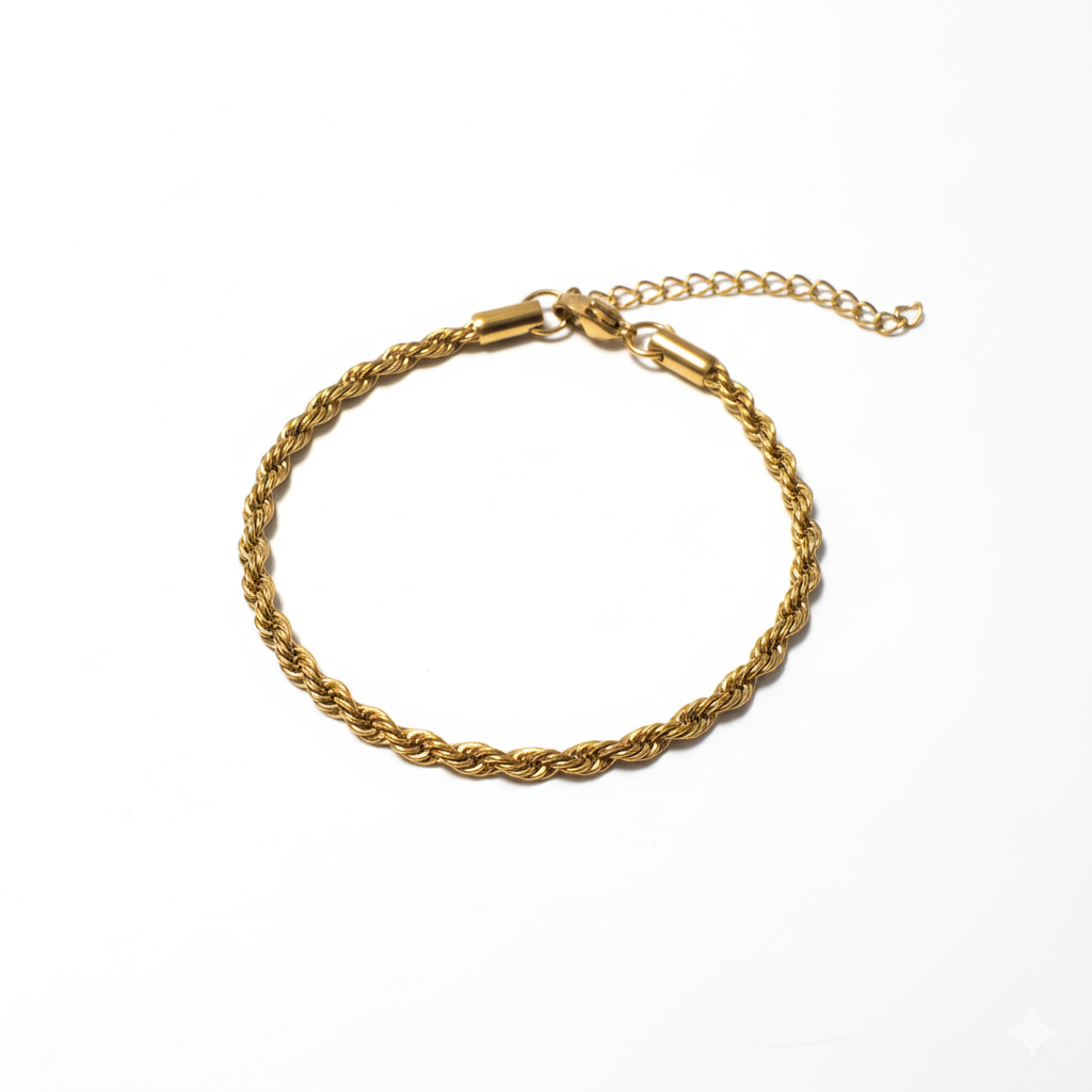 Gullbelagt Twisted Rope Armbånd – Tidløst Tau-design